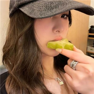 直弯爱侣